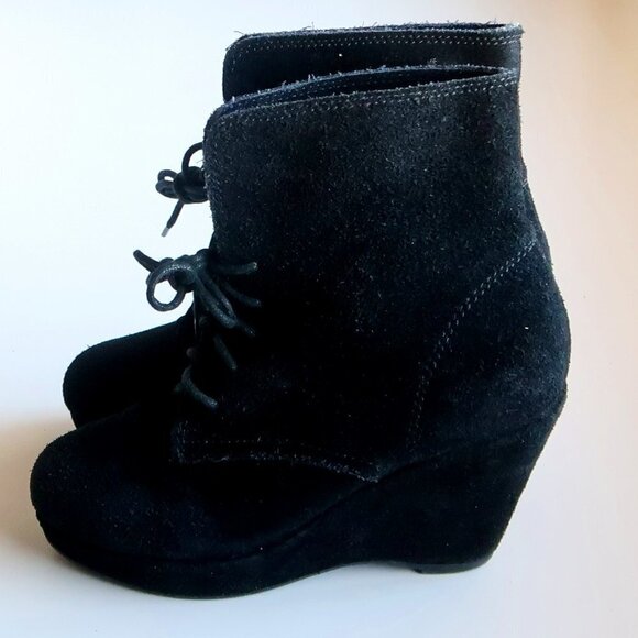 Steve Madden Black Suede Leather Wedge Heel Lace-up Ankle Boots / Booties Size 6 - Picture 11 of 16